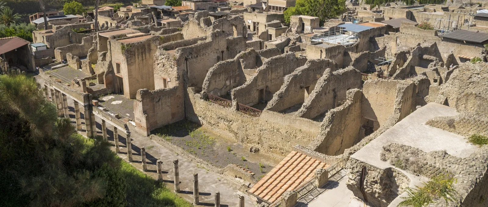 Pompeii-Herculaneum-Wine tasting