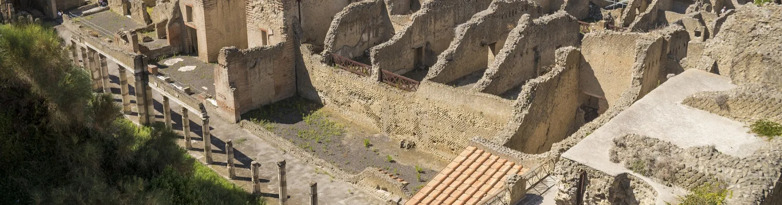Pompeii-Herculaneum-Wine tasting