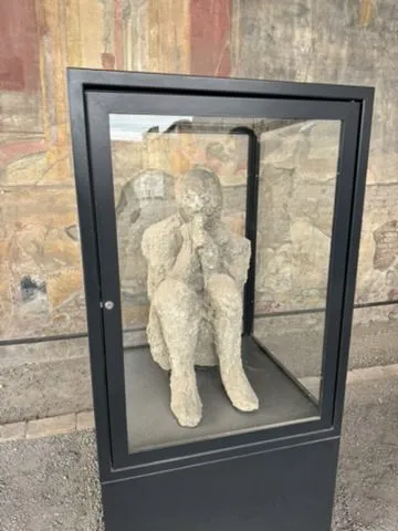 Pompeii-Wine tasting from Rome-3