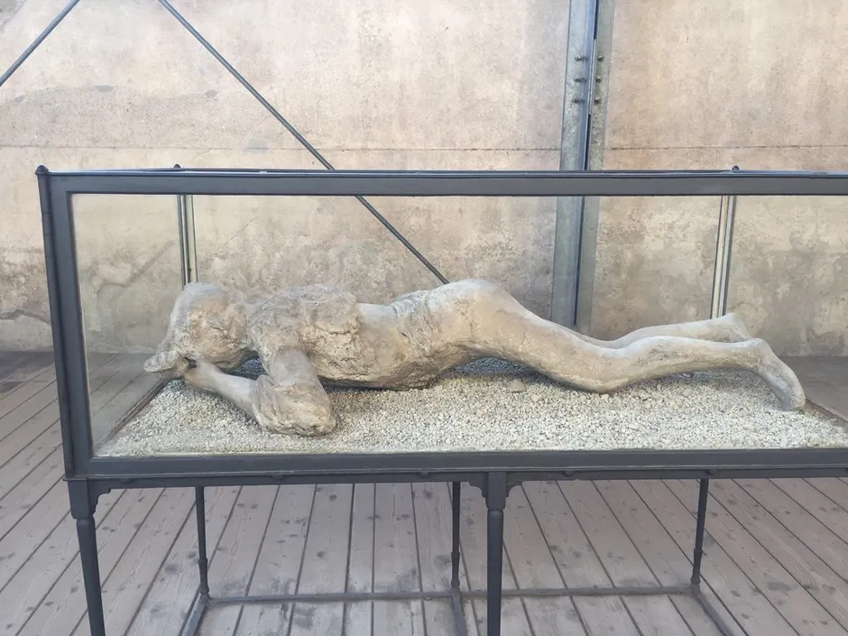 Pompeii-Herculaneum-Wine tasting-1