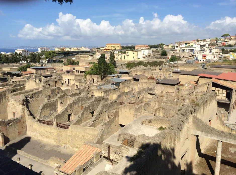 Pompeii-Herculaneum-Wine tasting-4