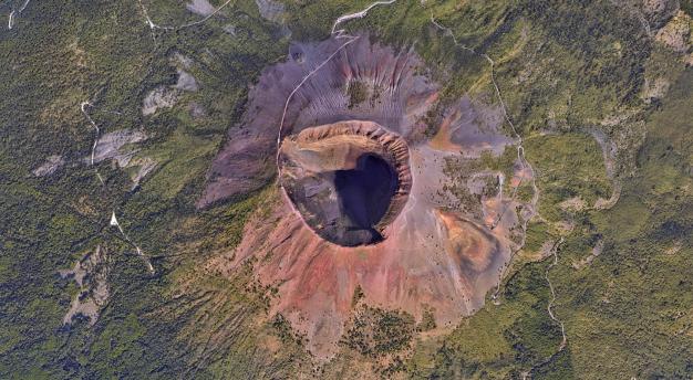 Pompeii and Vesuvius with a special Wine Tasting